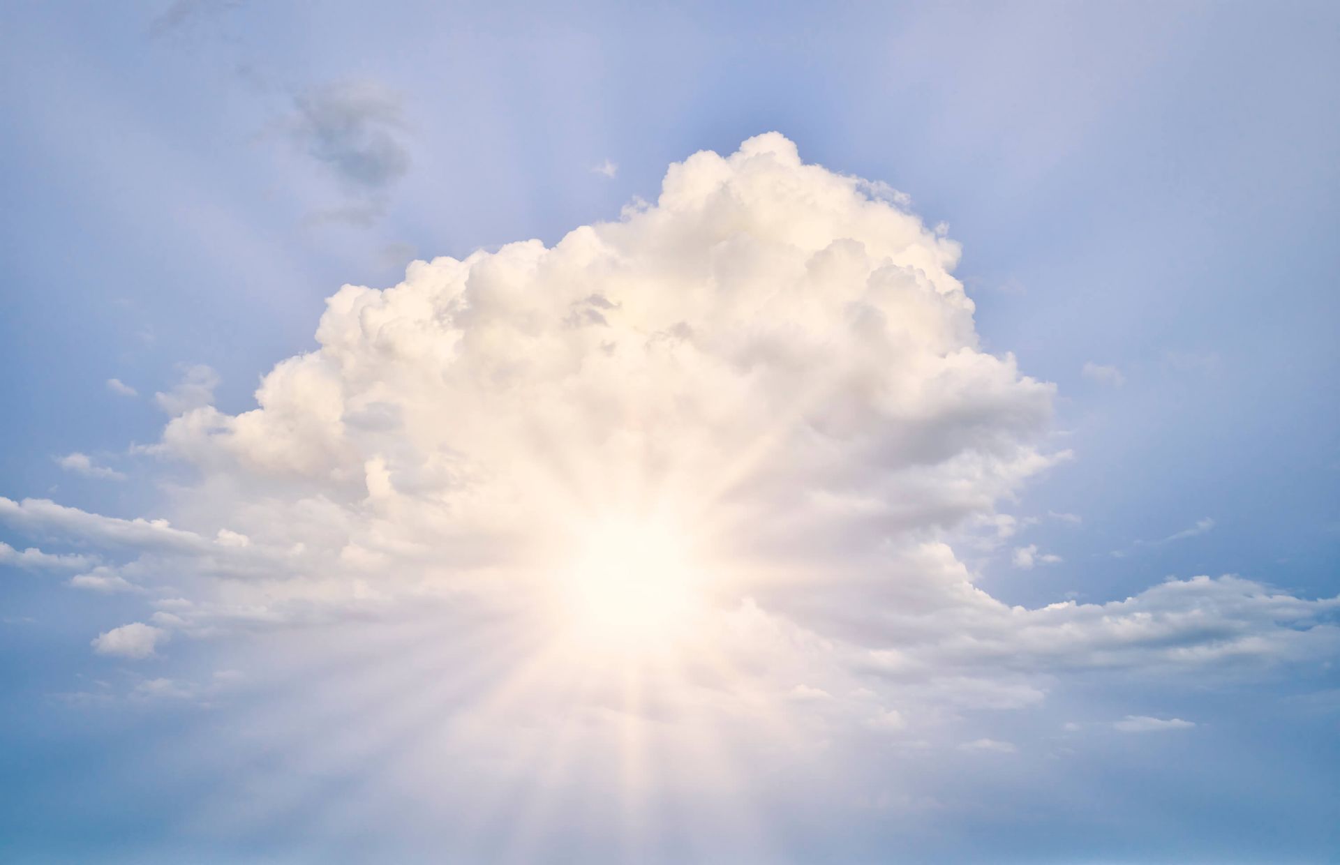 Zonnestralen Door De Wolken Fotobehang